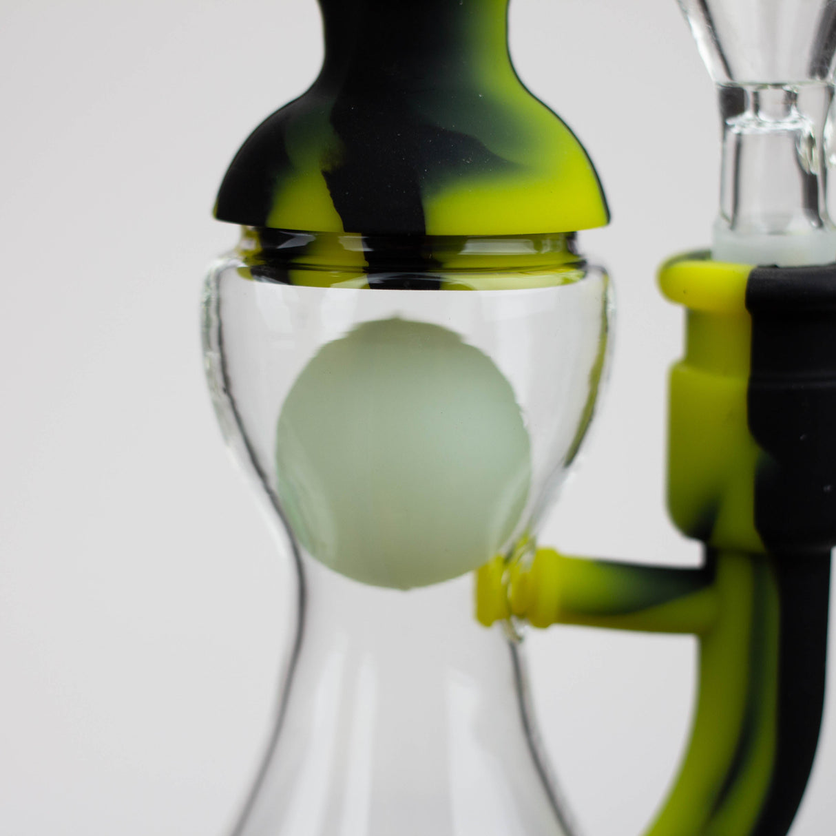 WENEED®- 9" Silicone Float Ball bong Resin · Silicone · Plastic Bong WENEED®