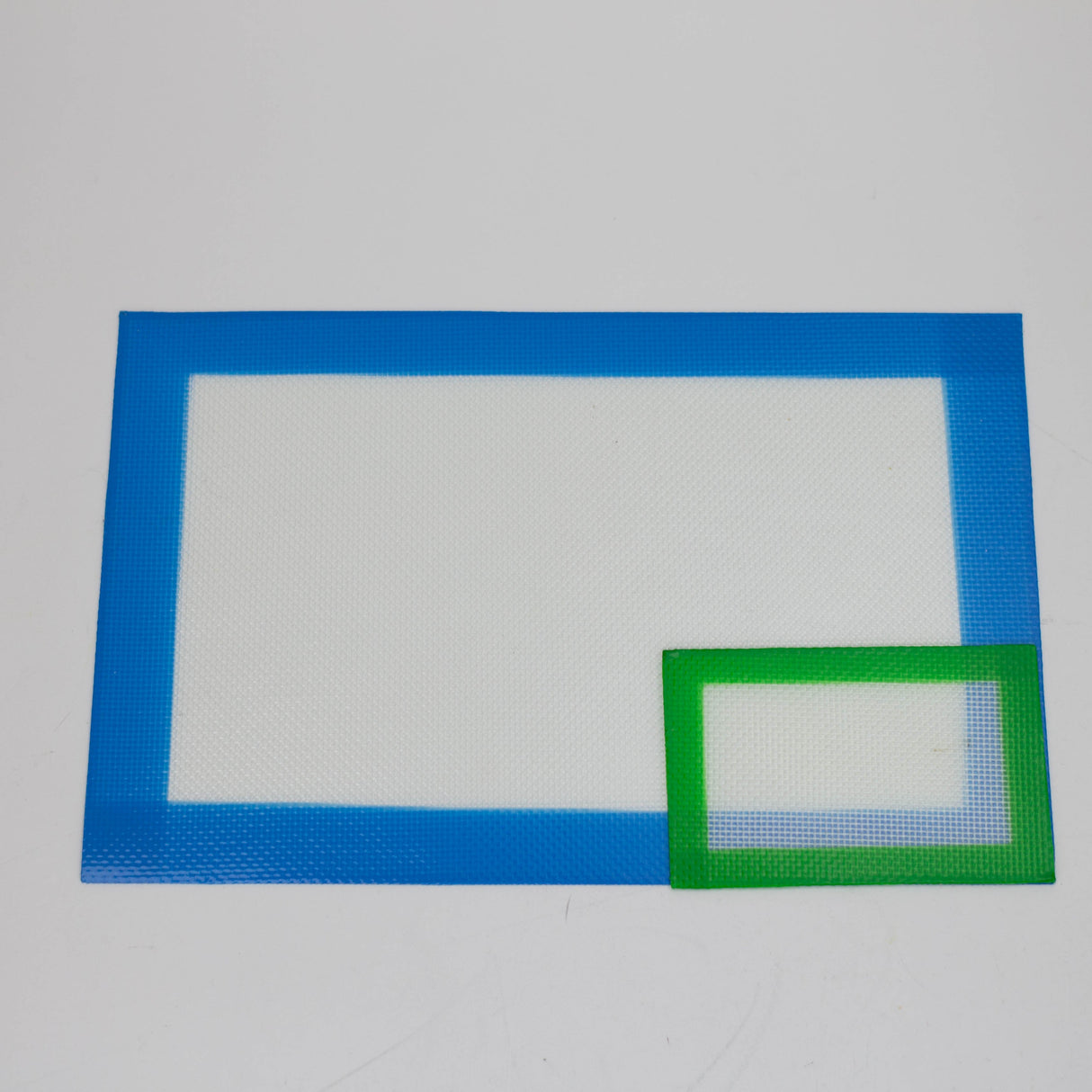 Non-Stick Silicone Dab Mats -Rectangle Tray Canadian Distributor