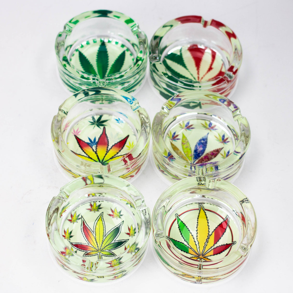 Round Glow in the dark glass ashtray Glass Ashtray Canadian Distributor