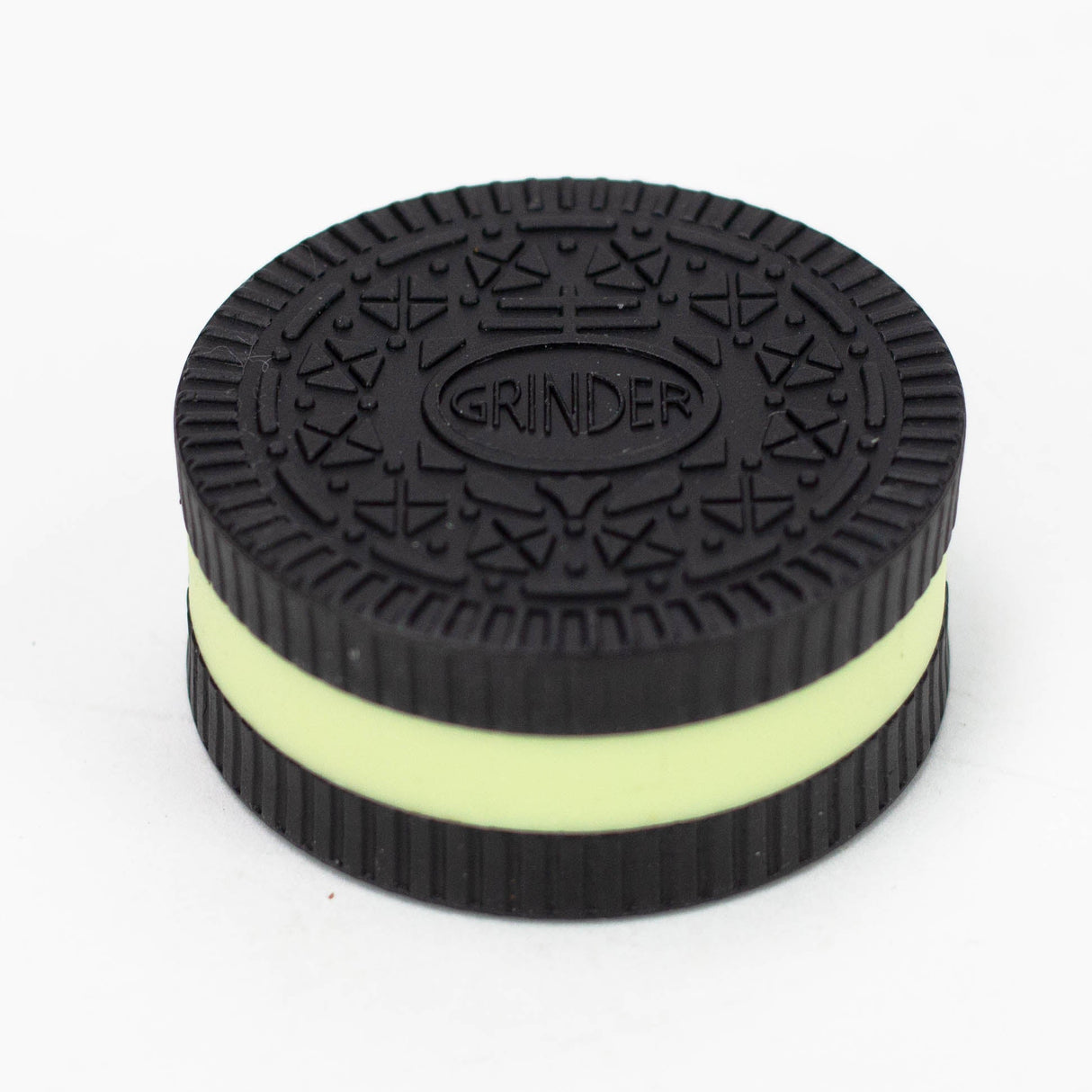 2.2" Biodegradable Oreo Grinder 2 Layers Regular Grinder BANKA Black