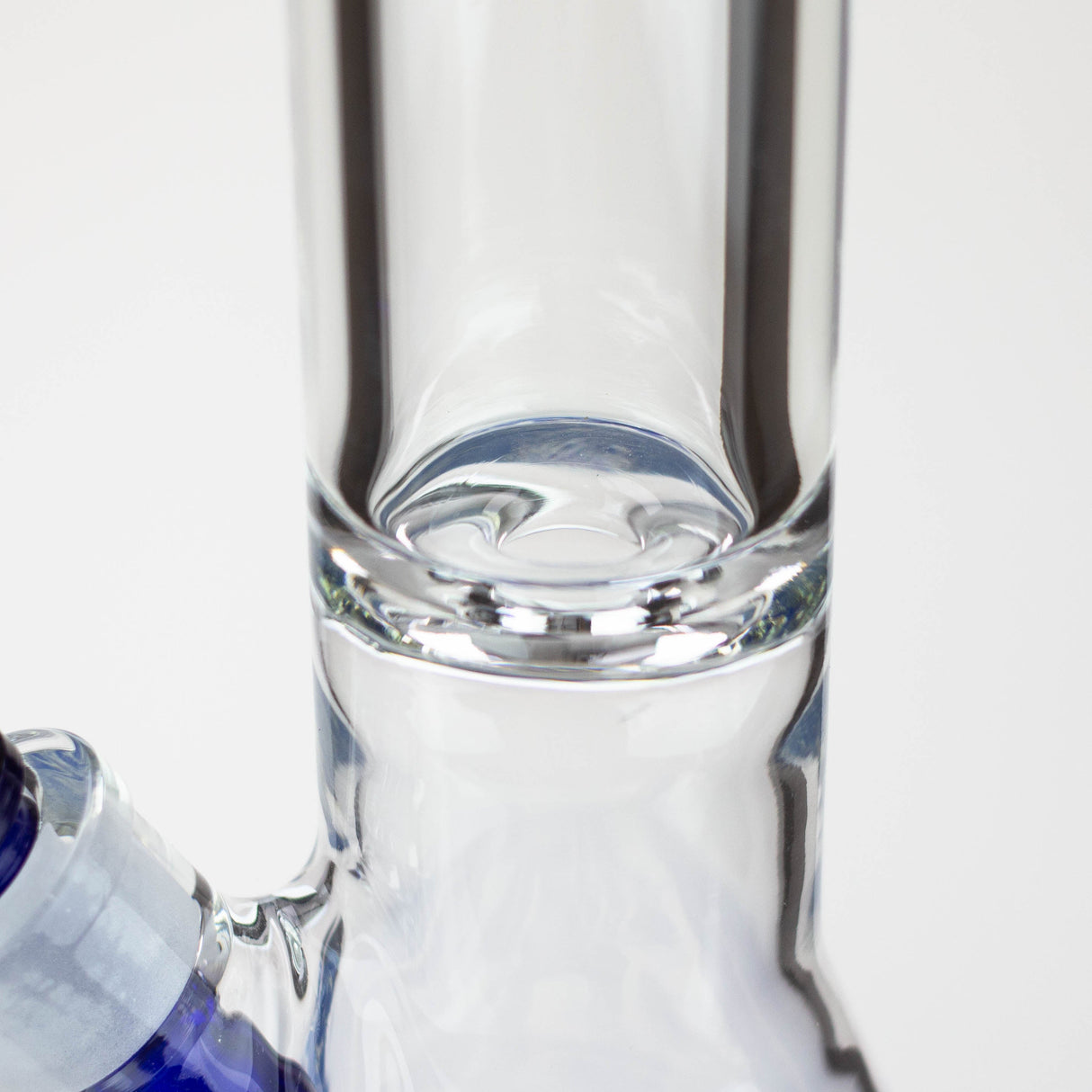 Castle Glassworks | 18" Beaker 9mm Glass bong – Color Logo Glass Bong Castle Glassworks