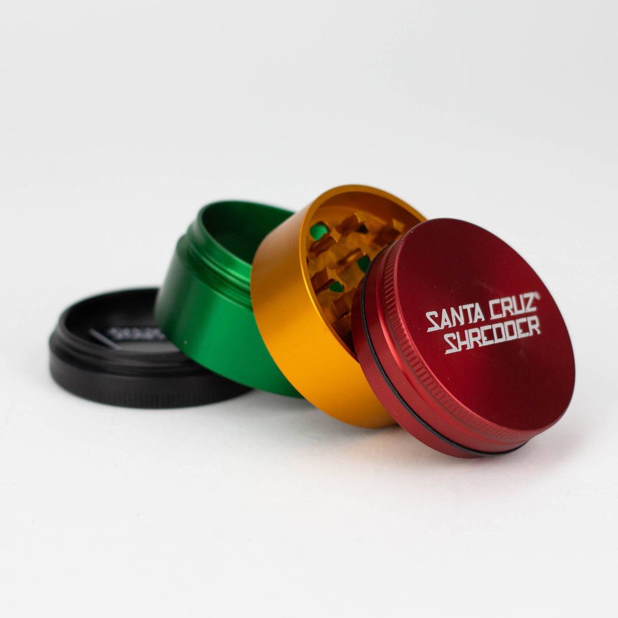SANTA CRUZ SHREDDER | Medium 4-piece Shredder Regular Grinder Cannatron