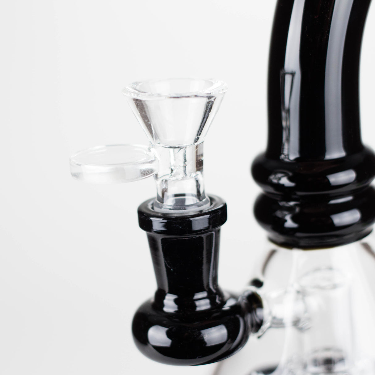 Z7" 2-in-1 Color accented Rig with perc (Banger and Bowl Included) Glass Rig 777 Smoke