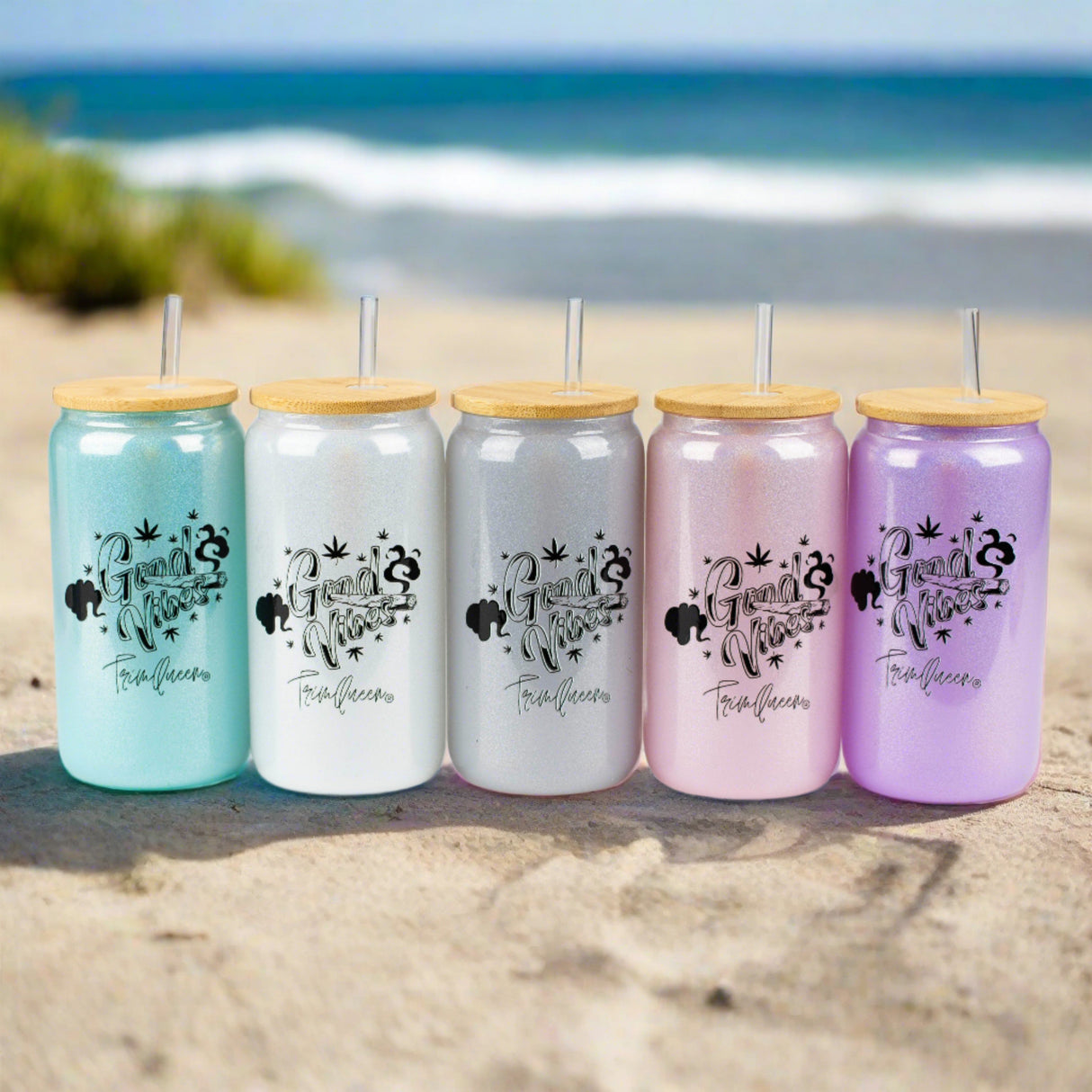 TRIM QUEEN | GOOD VIBES GLASS TUMBLER WITH LID AND STRAW Gadget Trim Queen