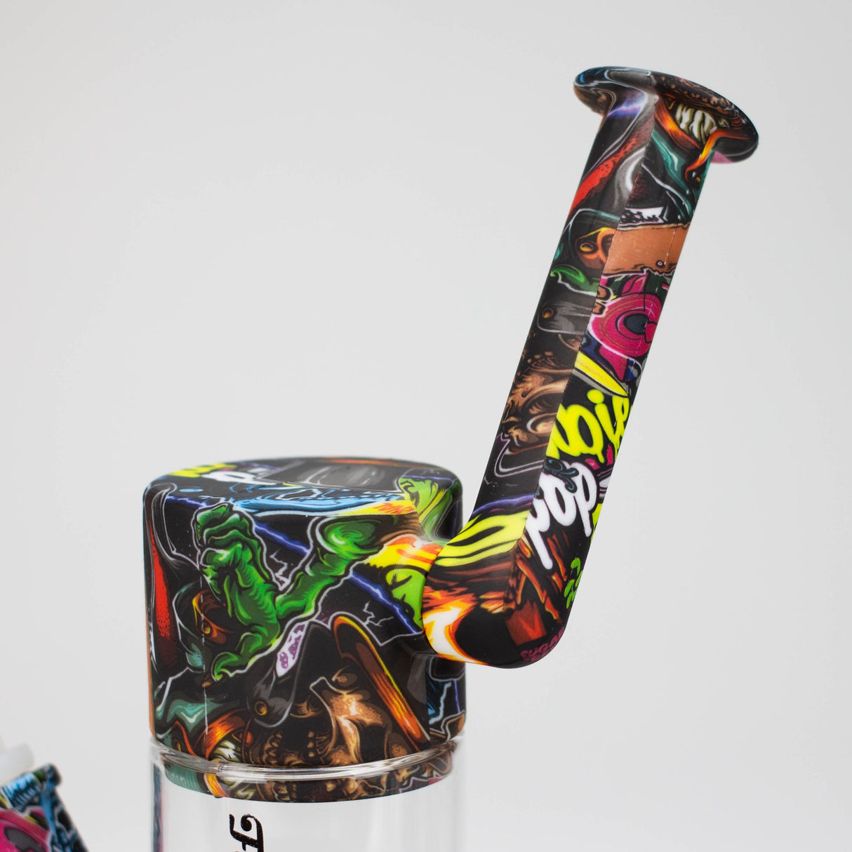 Fortune | 7-½" Hydrographic Silicone Detachable Bong-Assorted Resin · Silicone · Plastic Bong Super Supplys Inc