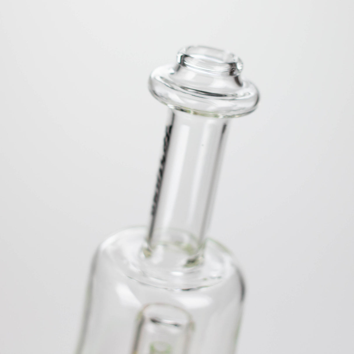 Fortune | 6-½" Angled Silicone Detachable Pipe Resin · Silicone · Plastic Bong Super Supplys Inc