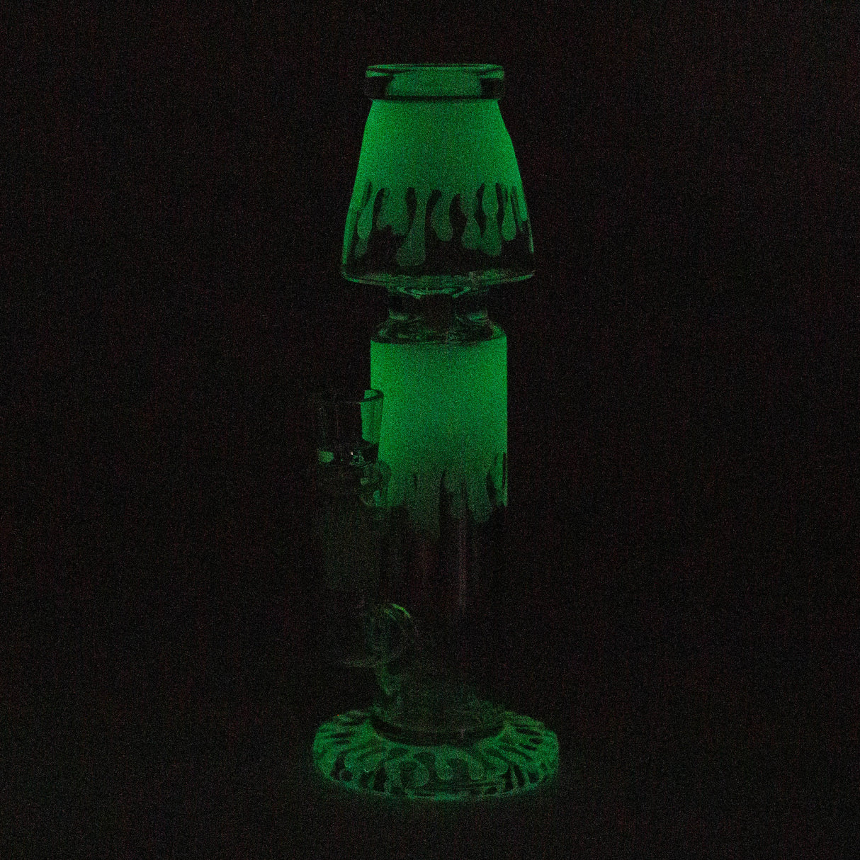 8" Glow in Dark Lamp glass water bong Glass Bong Bongzie Smokes