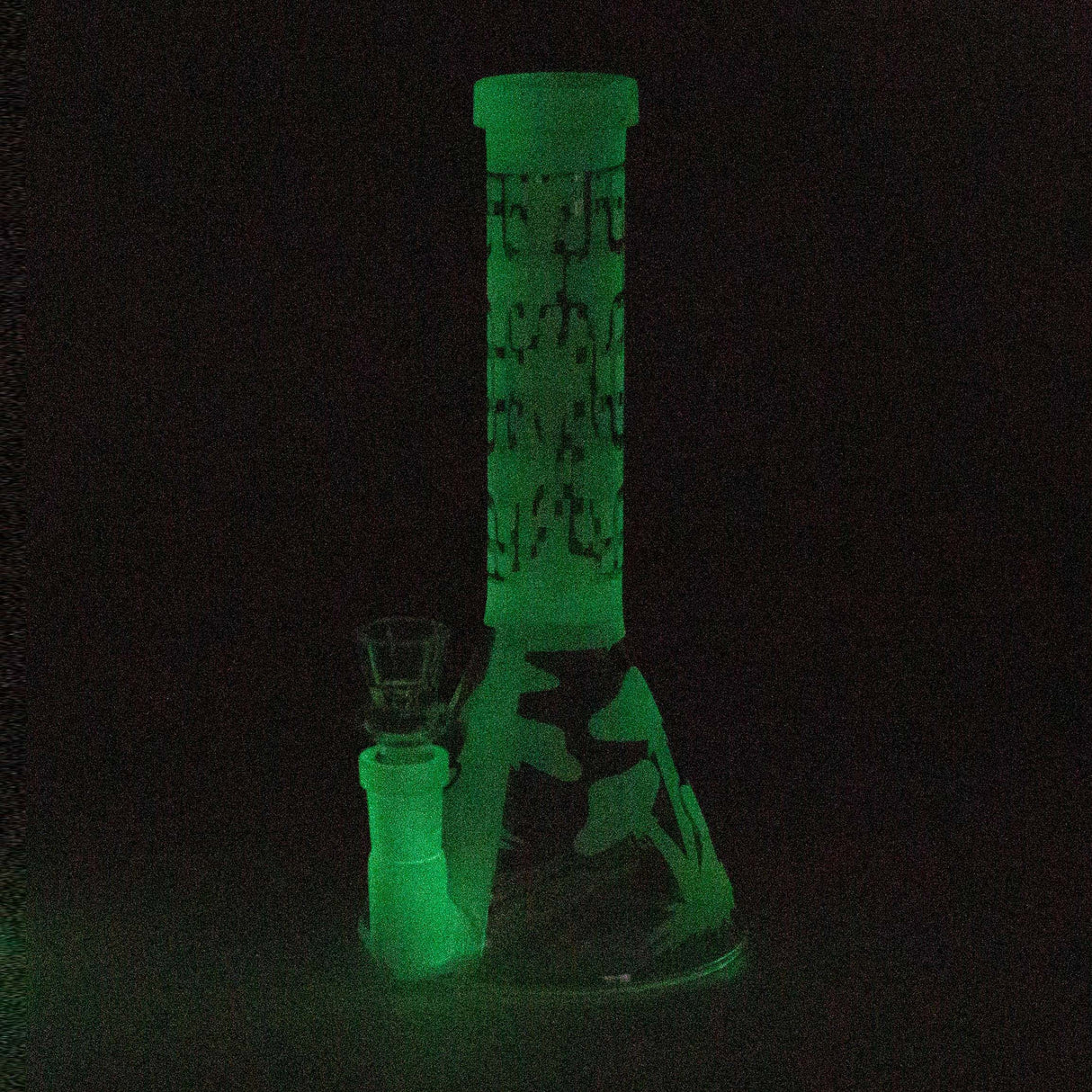8" GLOW IN DARK BEAKER GLASS BONG Glass Bong Bongzie Smokes