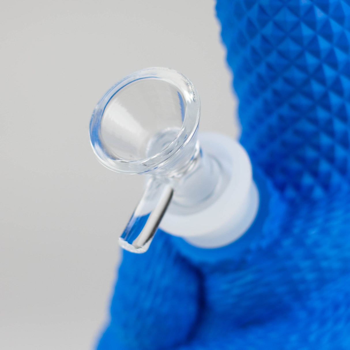 9.4" Vinyl viper water pipe Resin · Silicone · Plastic Bong YHS Smoke