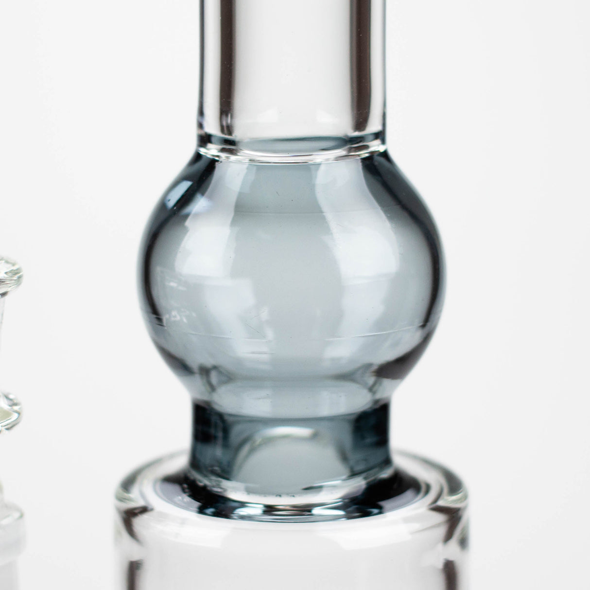 11" Color accented glass bong with honeycomb diffuser-Assorted Glass Bong Bongzie Smokes