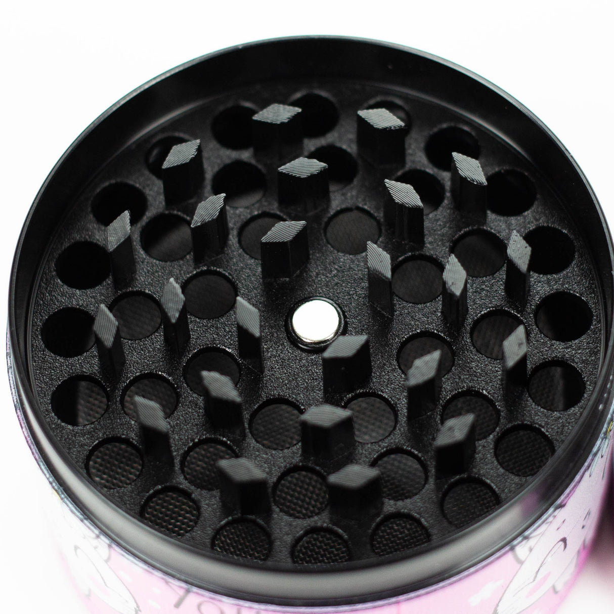 Z2.5" Metal Grinder 4 Layers with Kitty Design Box of 6 Display Pack 777 Smoke