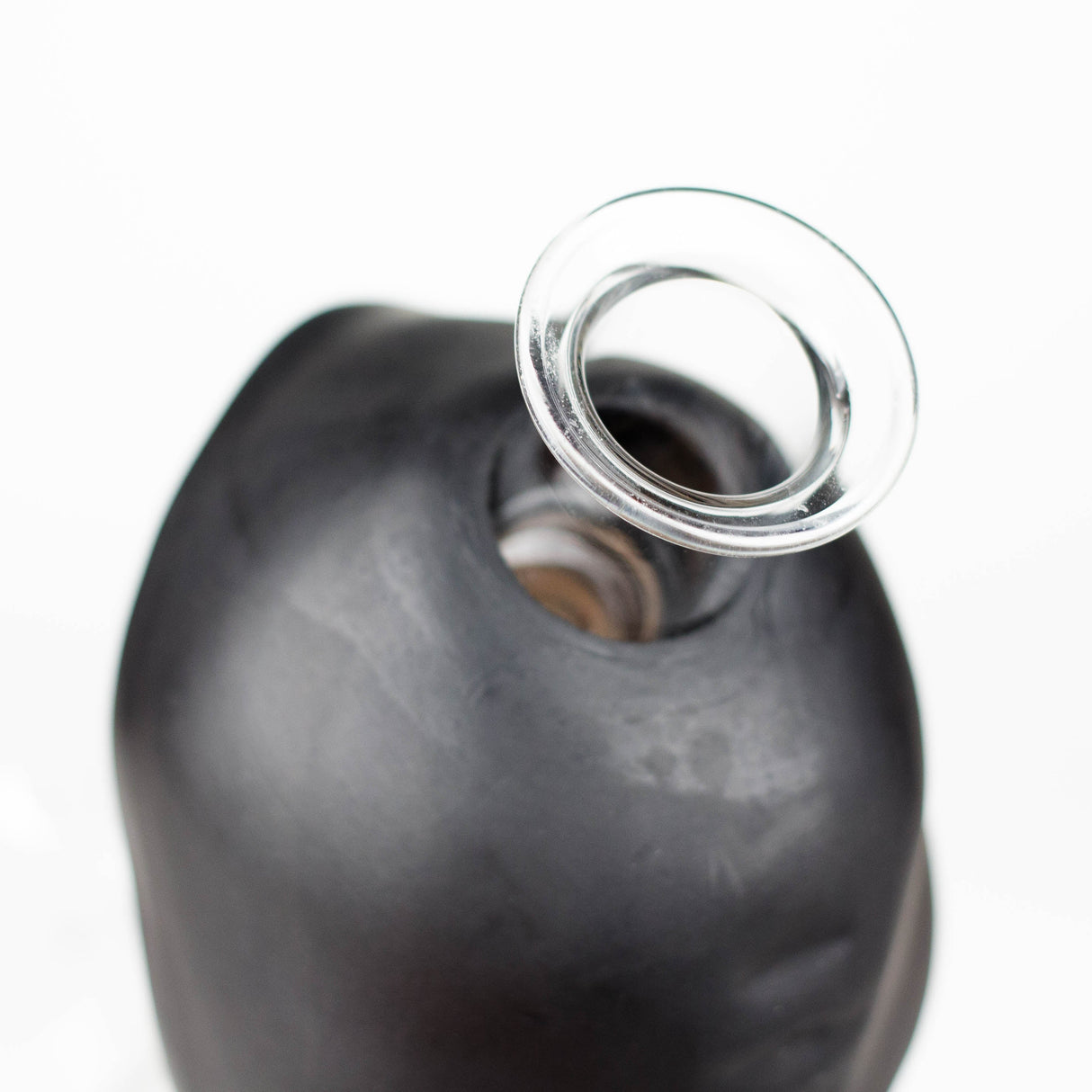 9.8'' Vinyl Death Ghost Water Pipe Resin · Silicone · Plastic Bong YHS Smoke