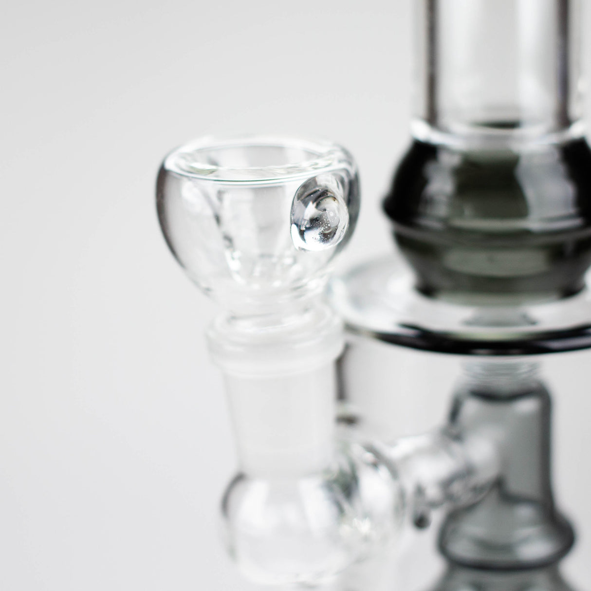 10" color accented glass water bong with diffuser Glass Bong Bongzie Smokes