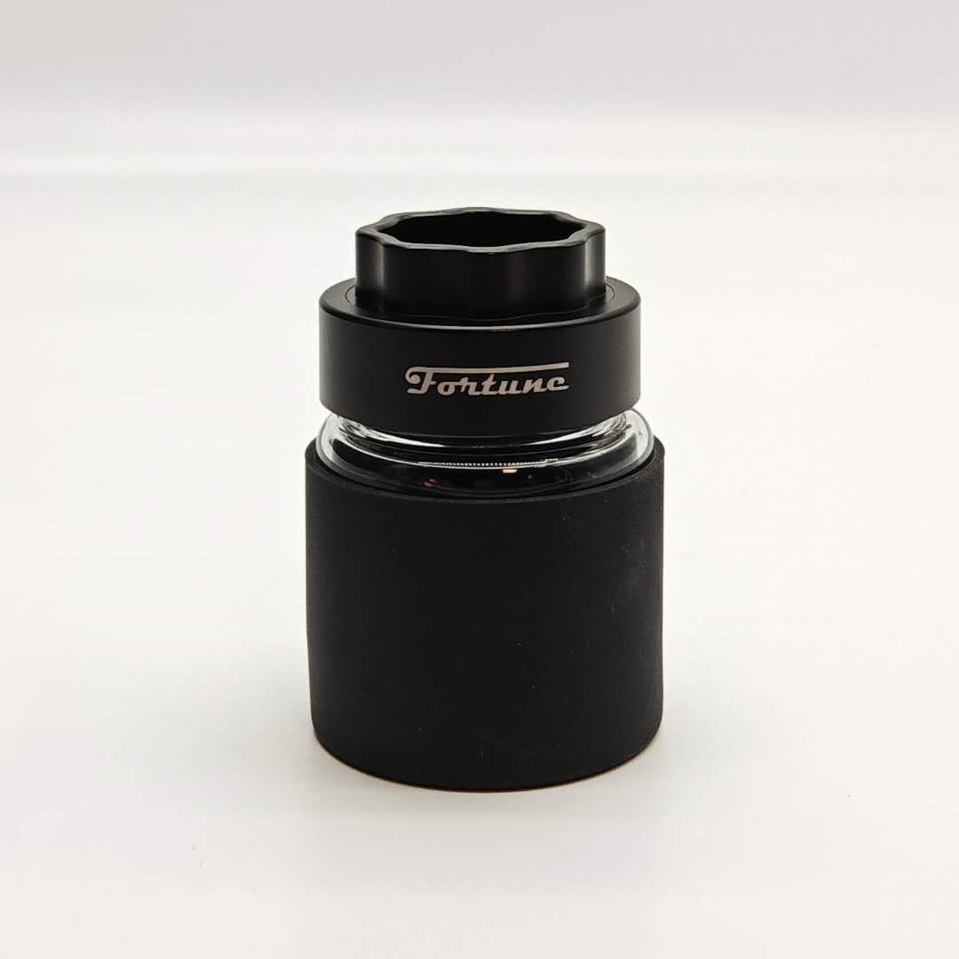 Fortune | 4 Parts Aluminum Grinder with Glass Jar Herb Saver Grinder Fortune Black