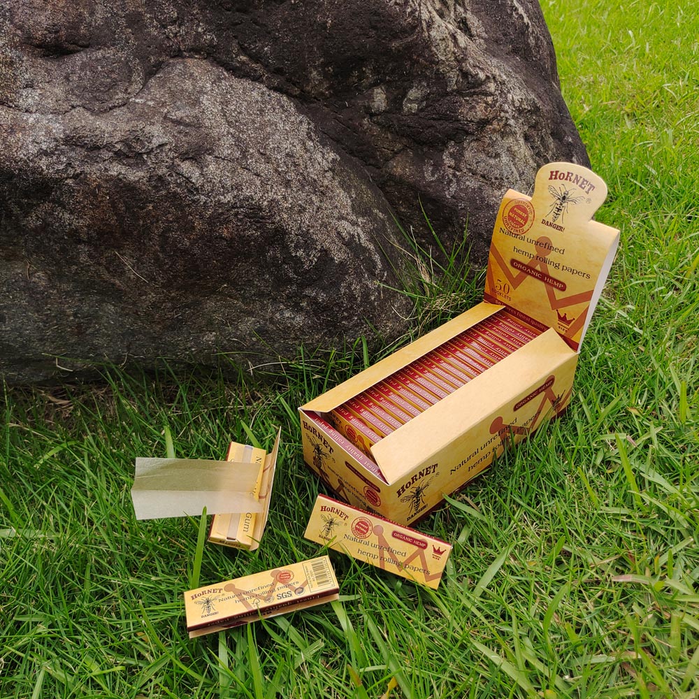 HORNET | Single Wide Size Rolling Paper - 50 packs Single Wide Size Super Supplys Inc