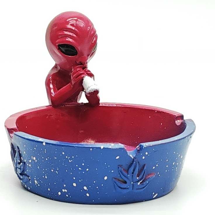 Alien Leaf Ashtray Resin Ashtray Super Supplys Inc Design 5