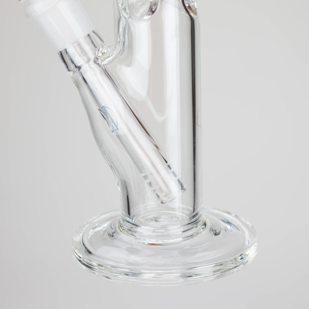Apex | 9" Value Straight Glass Bong Glass Bong Maq Distributors
