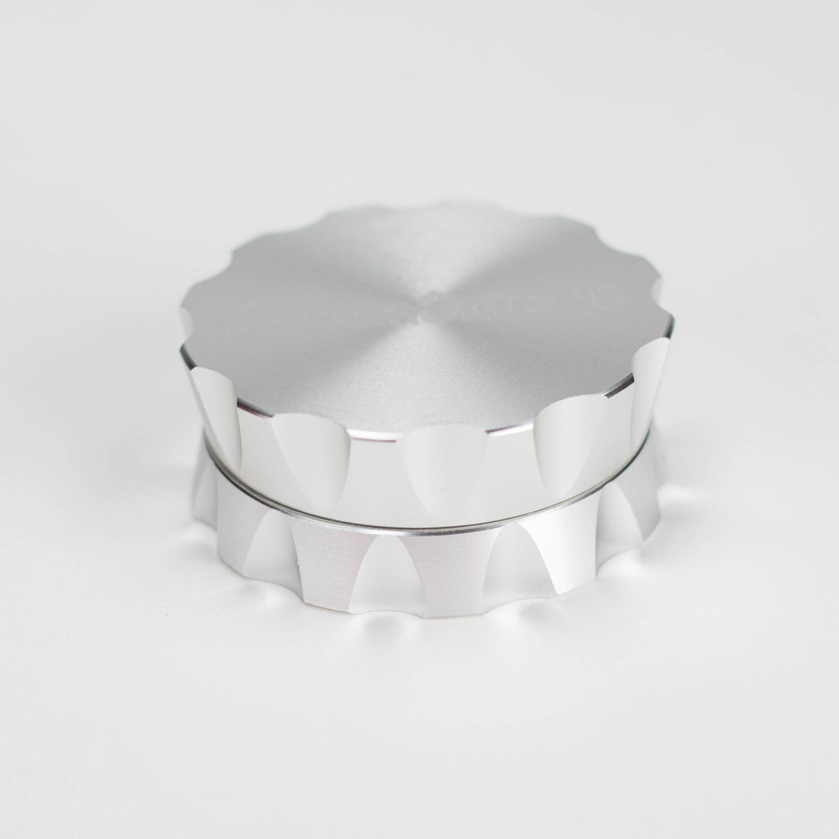 CanaCrush | Grooved 2" 2-Piece Grinder Regular Grinder Maq Distributors Silver