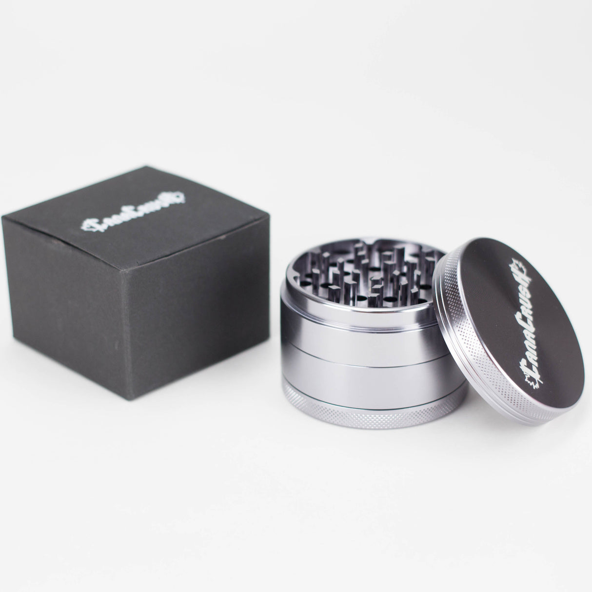 CanaCrush | 2.5" 4 Piece Grinder Regular Grinder Maq Distributors