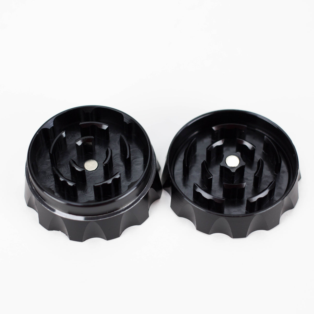 CanaCrush | Grooved 2" 2-Piece Grinder Regular Grinder Maq Distributors