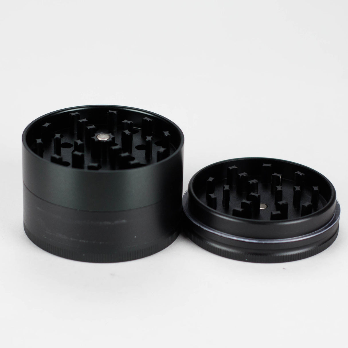 Genie | Metal Simple 4pts Grinder Box of 6 Display Pack JJ Distribution