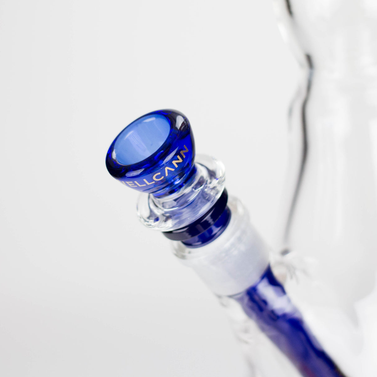 WellCann | 29" Curved Tube Beaker Bong – Heavy-Duty 7mm Glass with Thick Base Glass Bong Smoking Cat Distribution