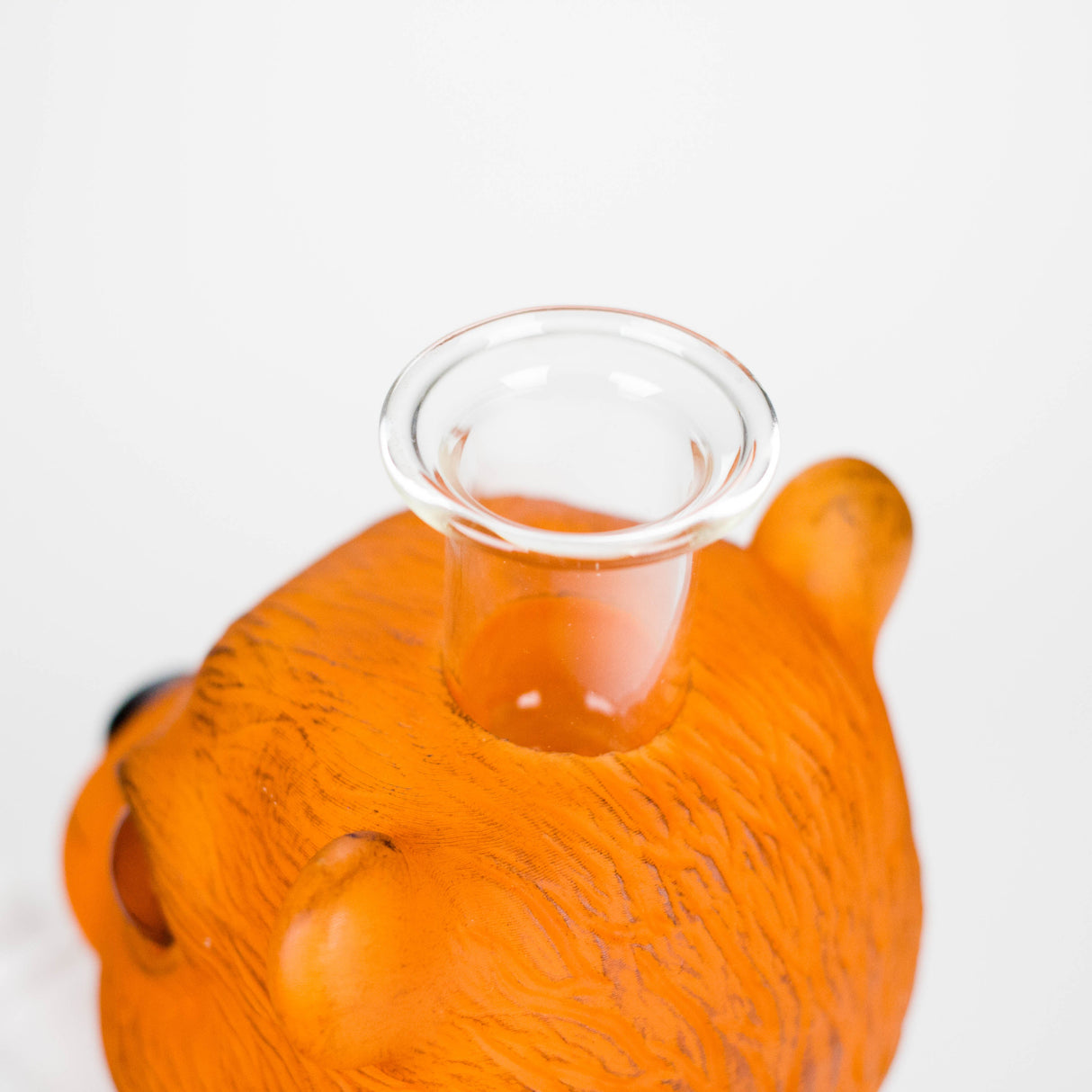 9'' Vinyl Beaver Buddy Water Pipe Resin · Silicone · Plastic Bong JJ Distribution