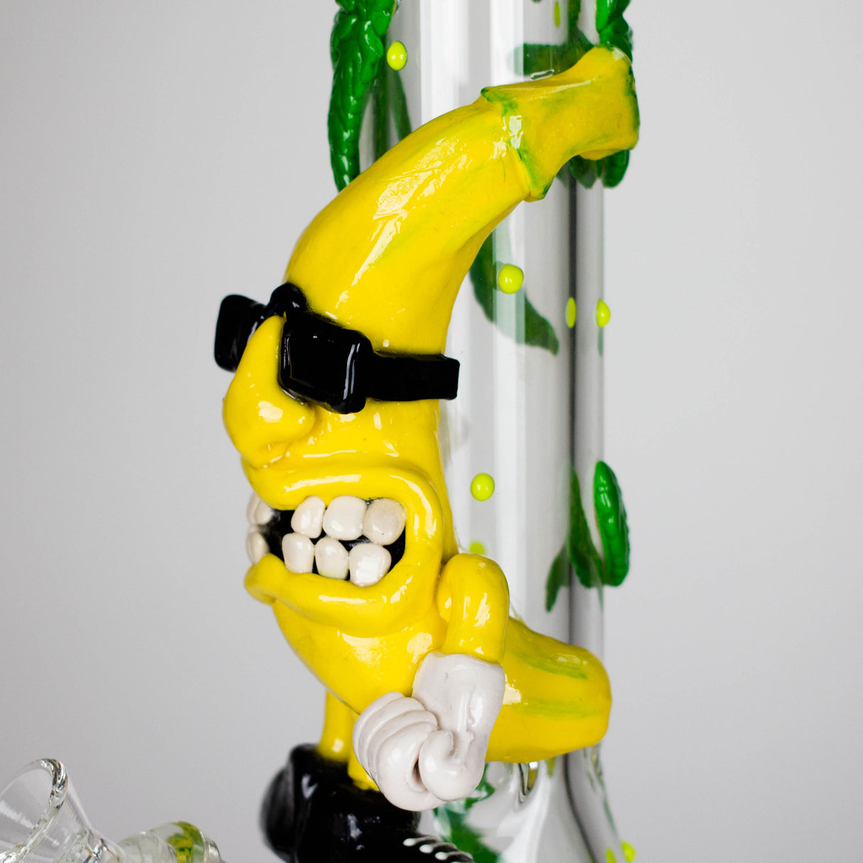 13" Bananabudz Glow in the dark Glass Bong Glass Bong DY Glass