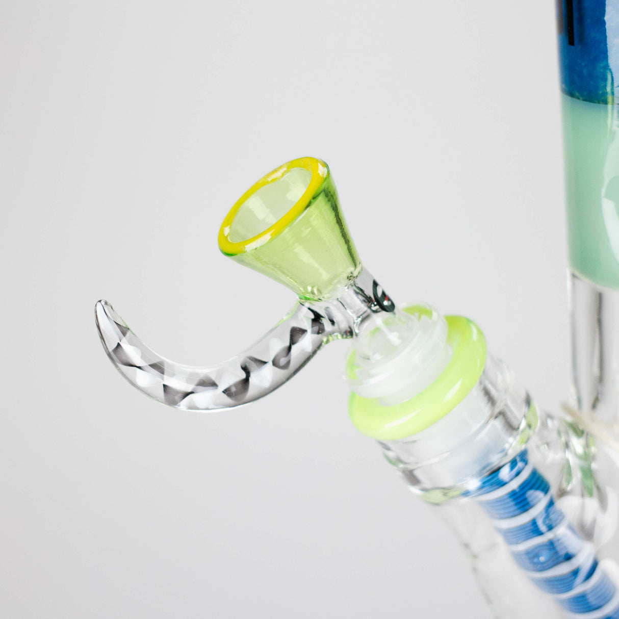 Cheech Glass | 17" Summer Smoothie Straight Tube Bong – CHE-191-1 Glass Bong Smoking Cat Distribution