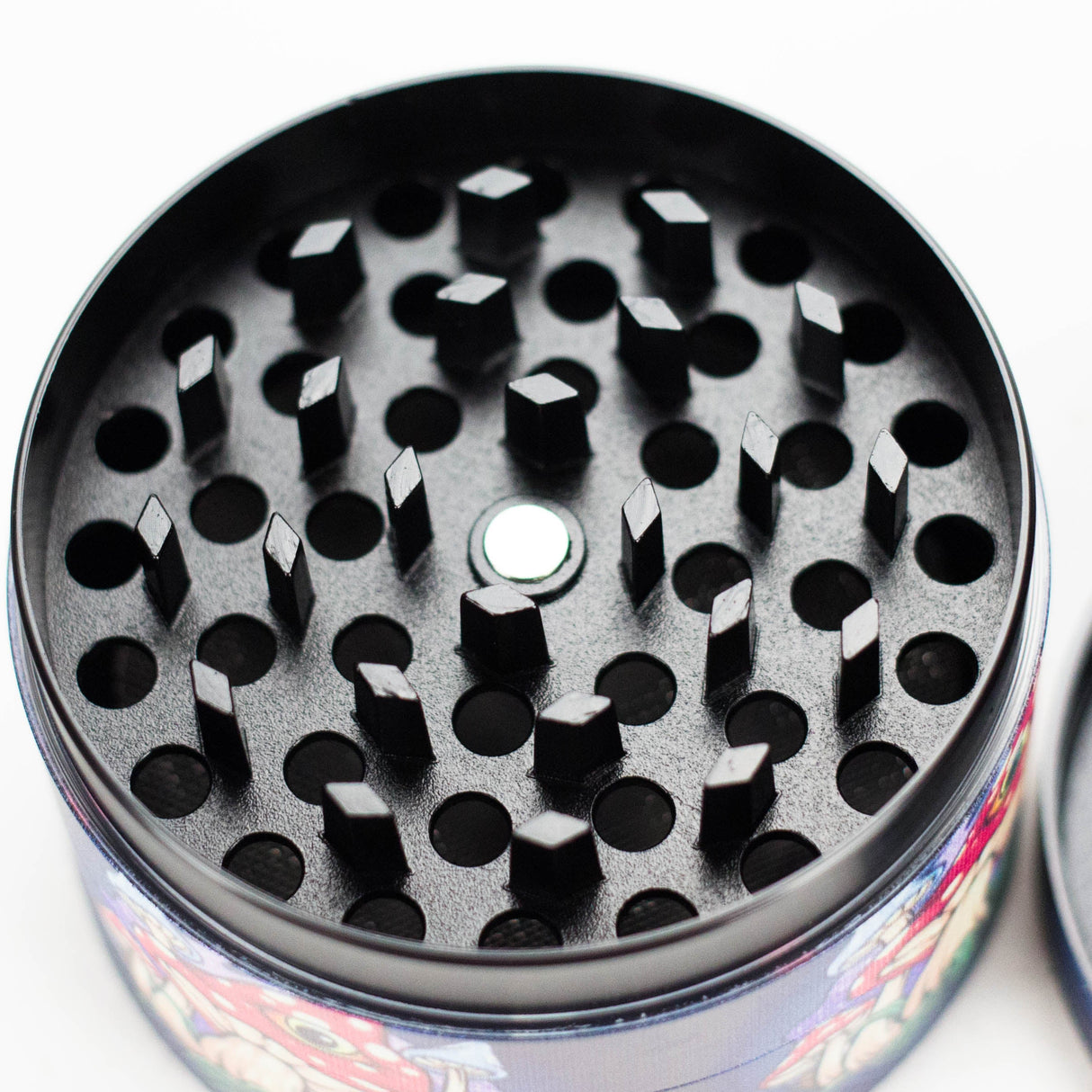 2.5" 4-Layer Metal Herb Grinder with Magic Mushroom Design – Box of 6 Display Pack 777 Smoke