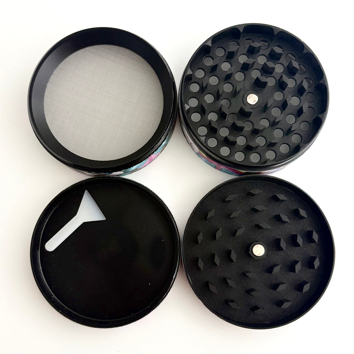 Leaf Design Grinder 63*44mm 4 Parts-6CT Display Pack Super Supplys Inc