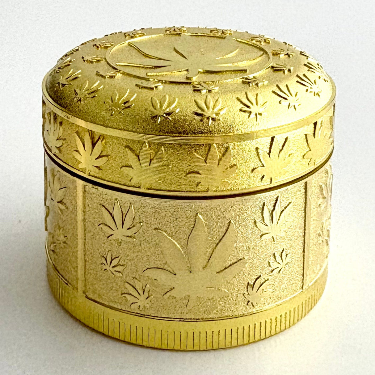 Leaf Engraving Grinder 52*41mm 4 Parts-6CT Display Pack Super Supplys Inc