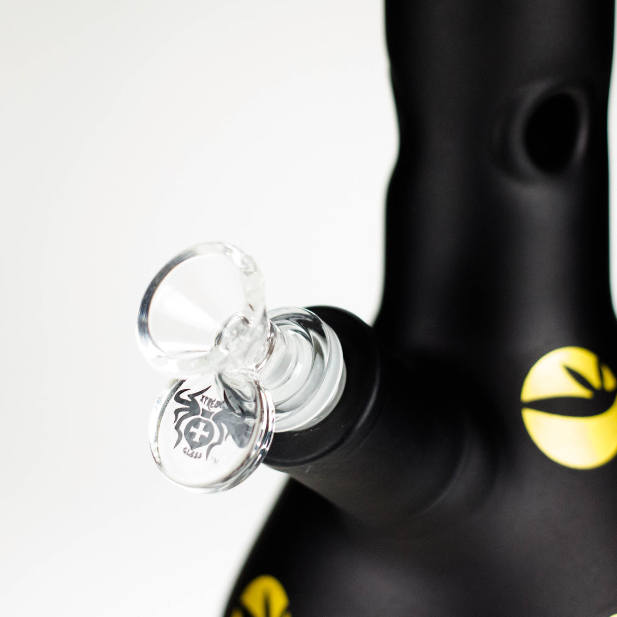 Xtreme | 13″ 7mm Full Color Painting Beaker Bong – (XTR-1008) Glass Bong Canadian Distributor