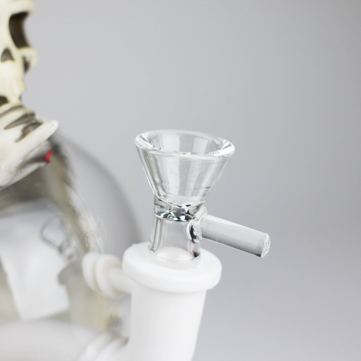 5.8" Resin Skull man Water pipe Resin · Silicone · Plastic Bong JJ Distribution