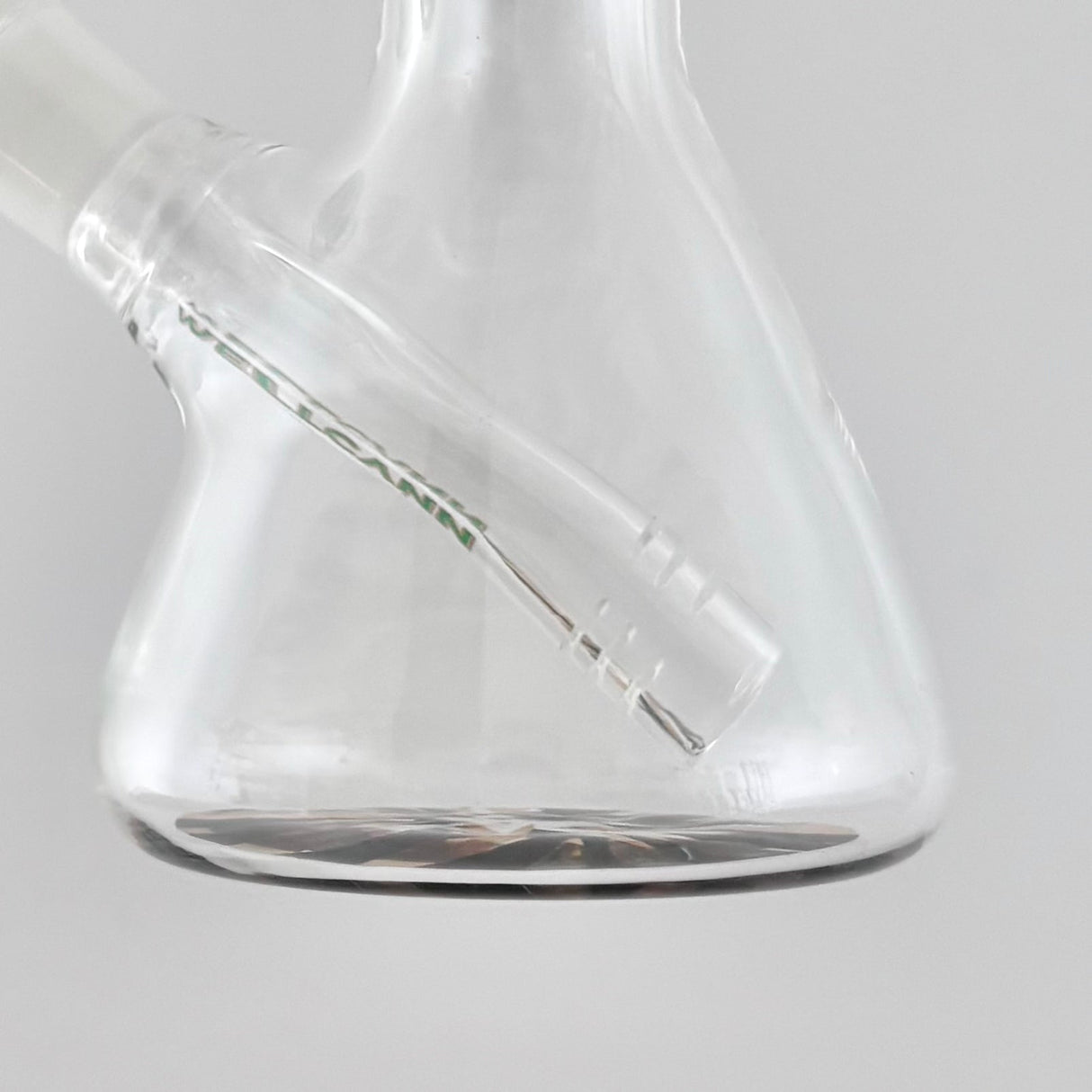 Wellcann | 10" 5mm Beaker Accent Glass Bong Glass Bong Super Supplys Inc