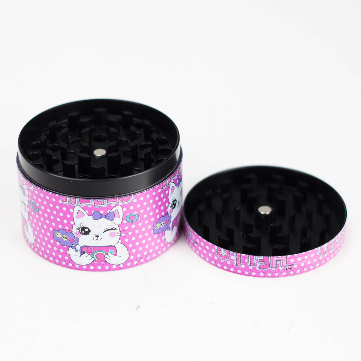 2.5" 4-Layer Kitty Design Metal Herb Grinder (Box of 6) Display Pack 777 Smoke