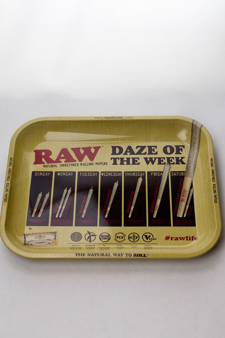 Raw Large size Rolling tray Tray ONE Daze