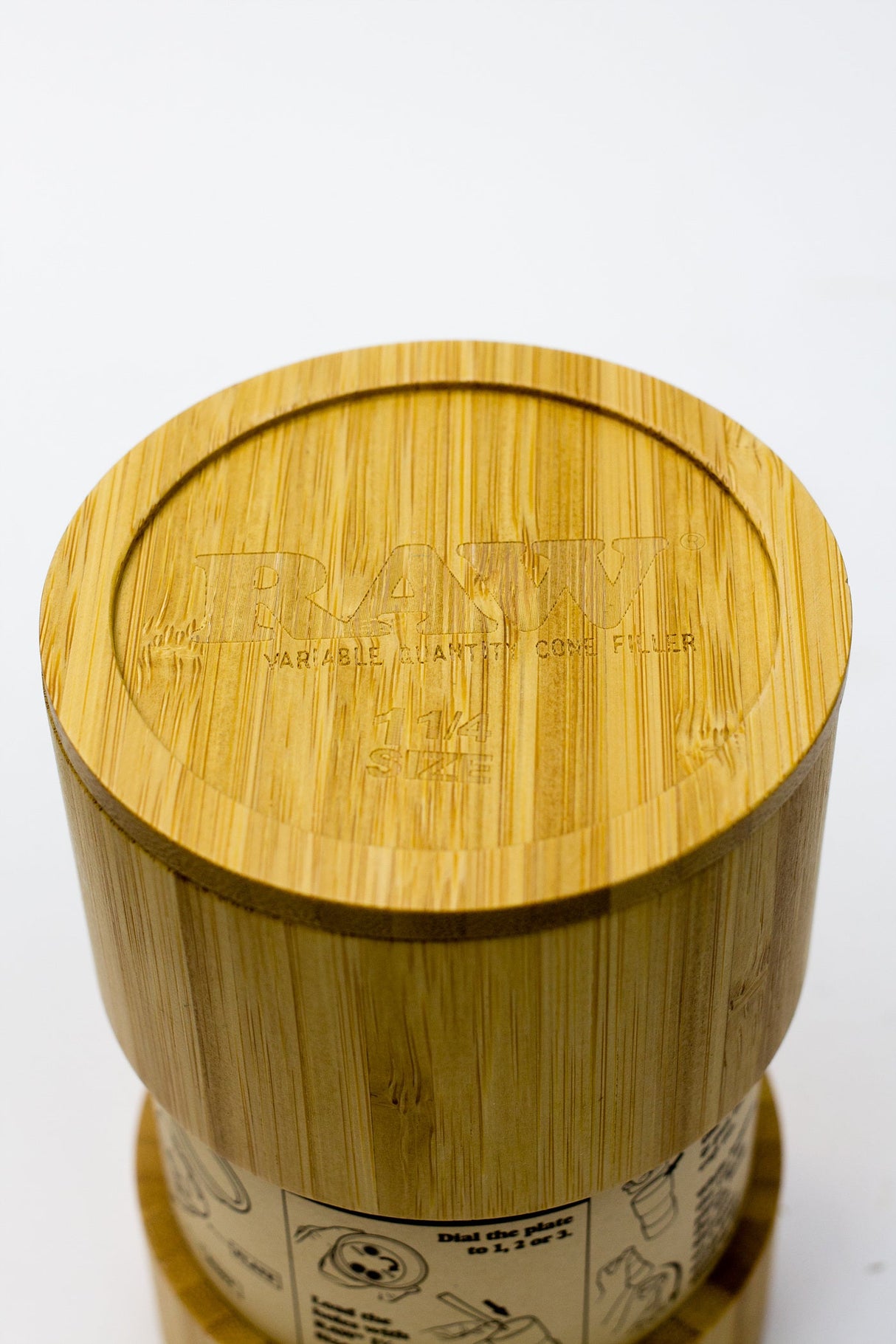 Raw Bamboo six shooter for 1 1/4 size cones Filler · Poker ONE
