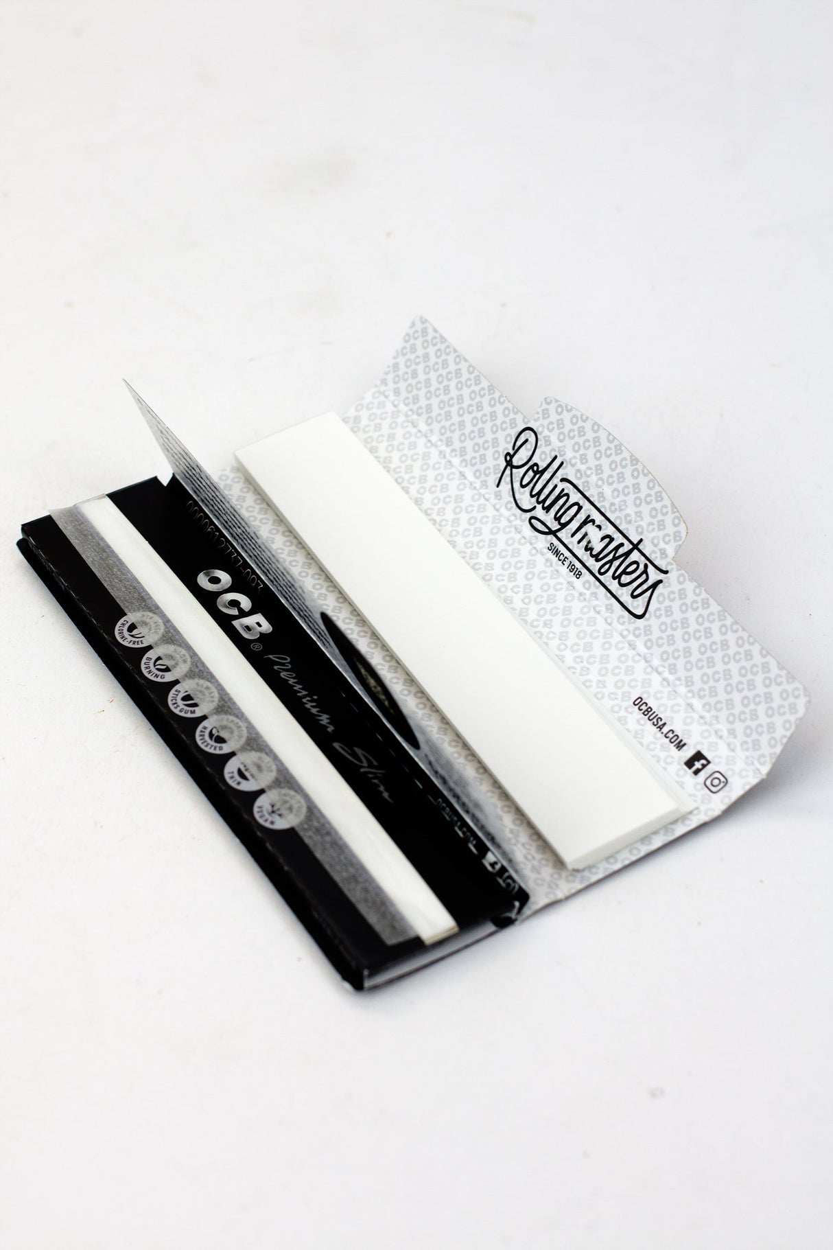OCB King Slim Premium rolling paper with Tips King Size ONE