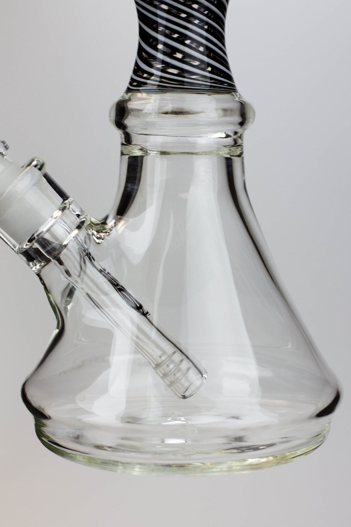 17.5" Genie 9 mm curved tube beaker water bong ( GB19092 ) Beaker Bong ONE