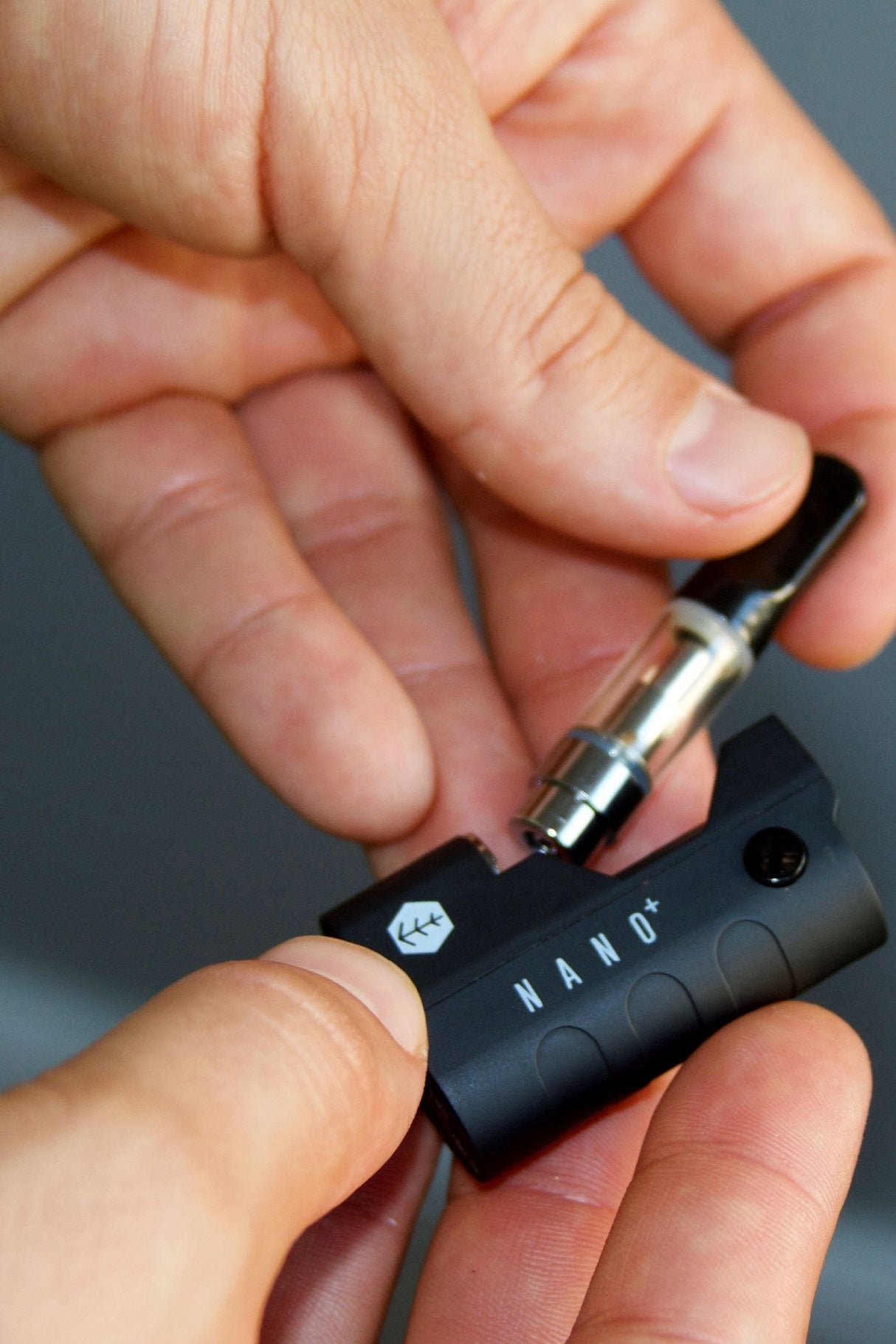 Hippie Nano+ Dry Herb Vape The Hippie