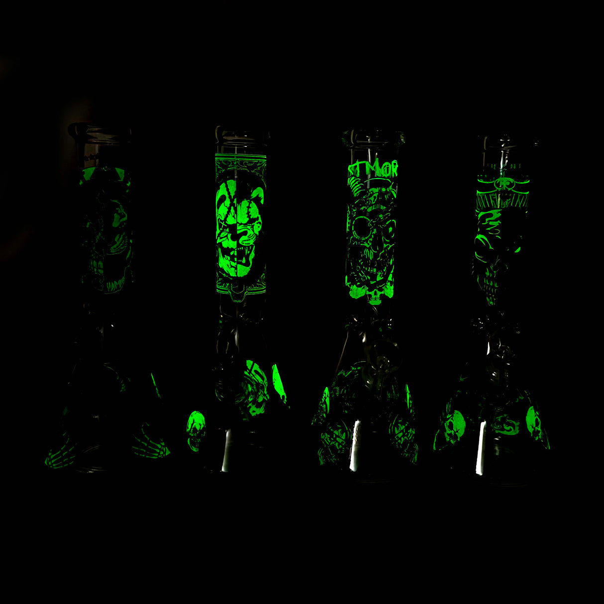 10" Glow-in-the-Dark Monster Design Glass Beaker Bong