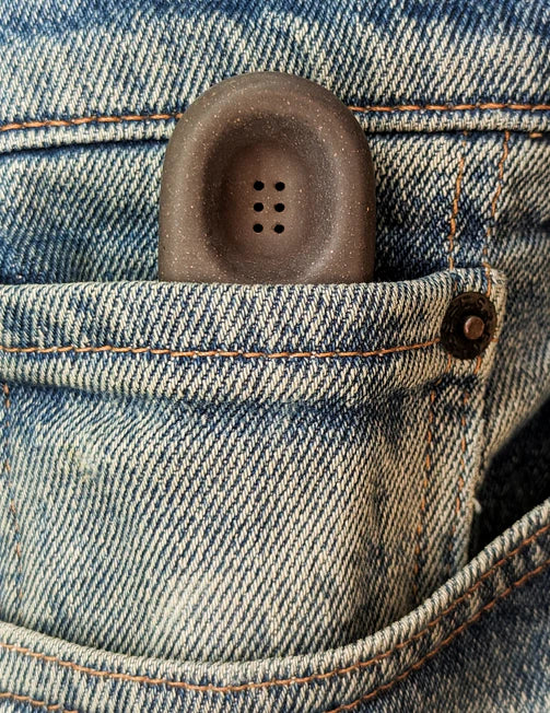 PIP Pipe – Canadian-Made Ceramic Pipe Ceramic Pipe Smoking Cat Distribution