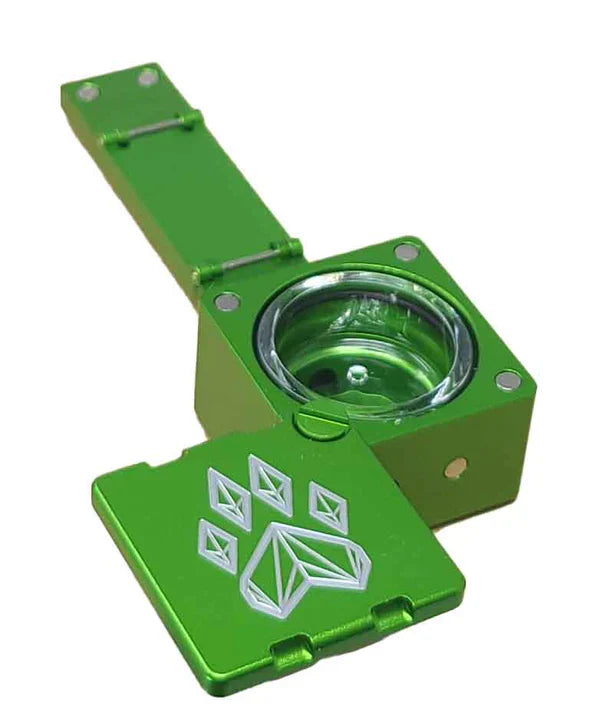 Wolf Grinders | The Scorpion Pipe Metal Pipe Wolf Grinders Green
