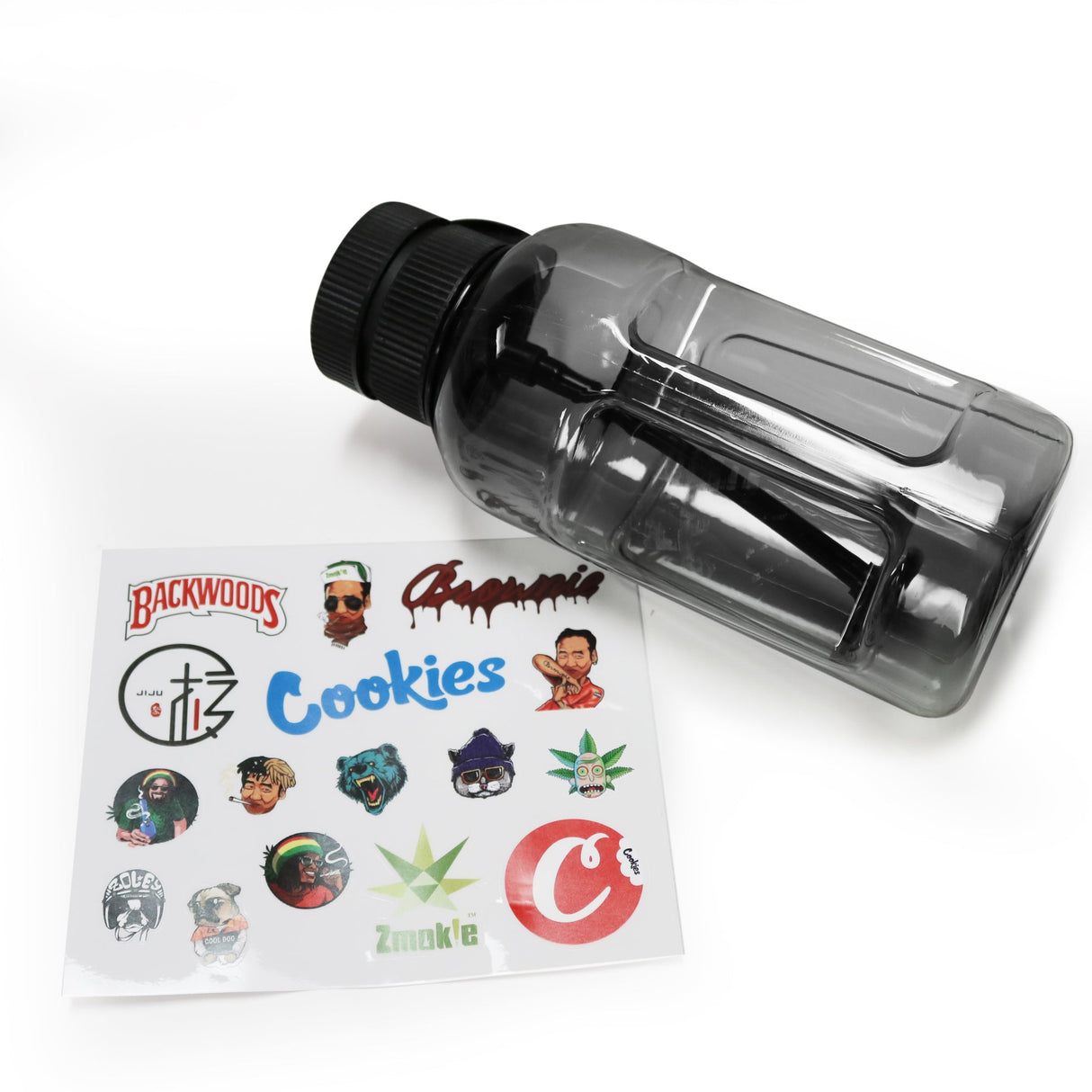 ZMOKIE Water bottle bong Resin · Silicone · Plastic Bong Xhaal Inc