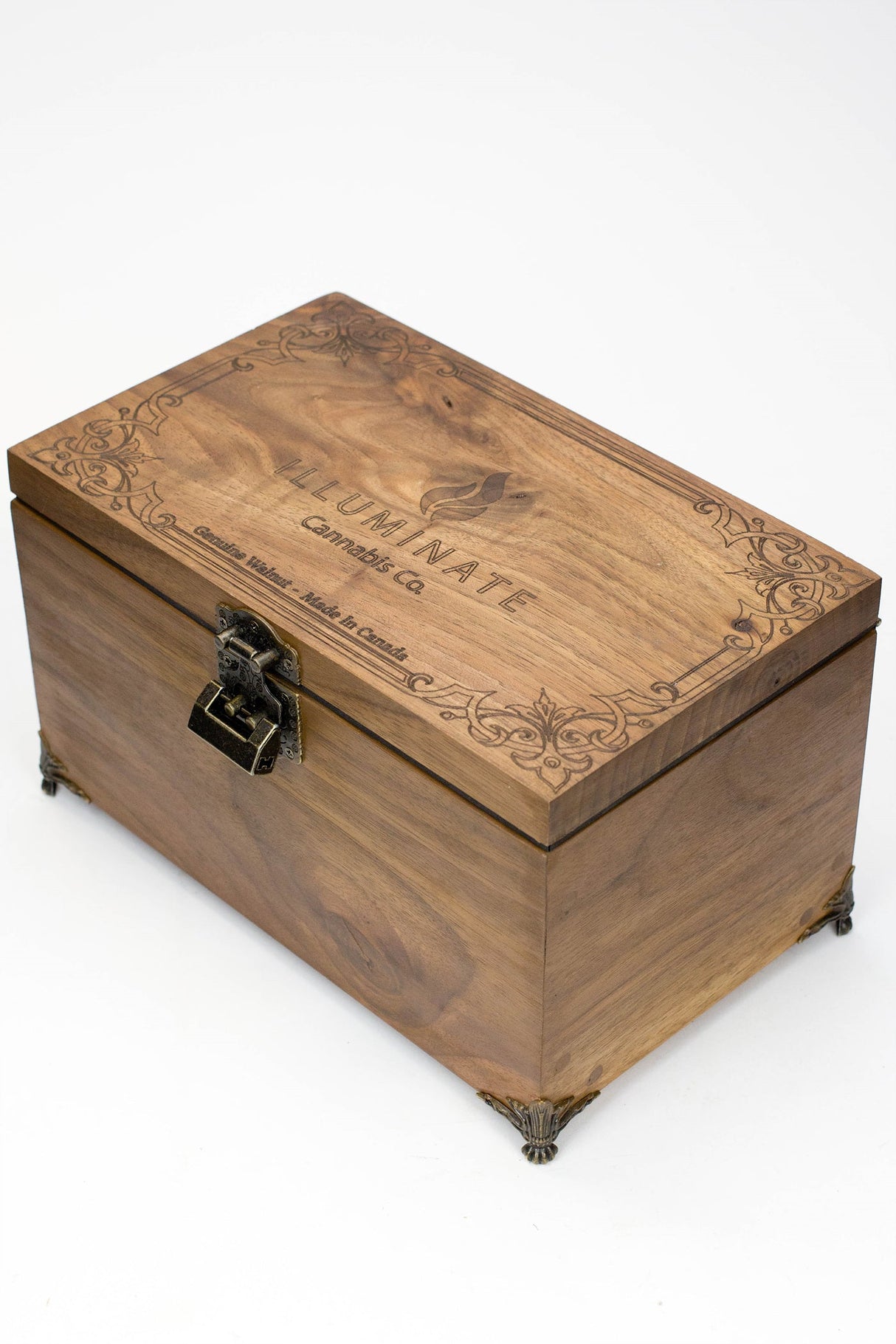 WALNUT HUMIDOR (Small) Stash Box Illuminate Cannabis Co.