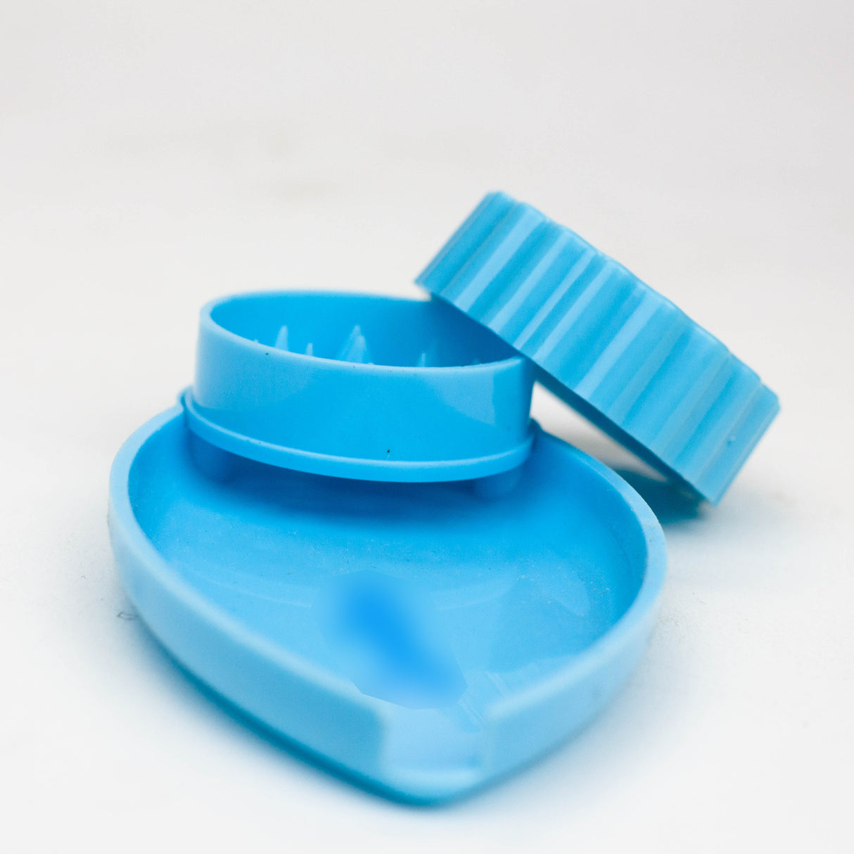 Plastic Grinder with mini leaf shape tray Box of 12 Display Pack BANKA
