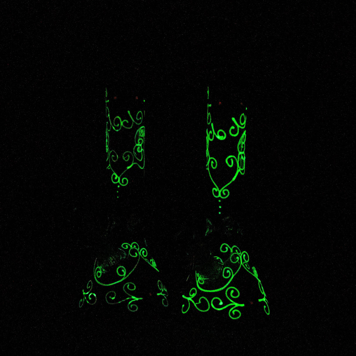 10" Glow in the dark Hand painted glass water bong Glass Bong BANKA