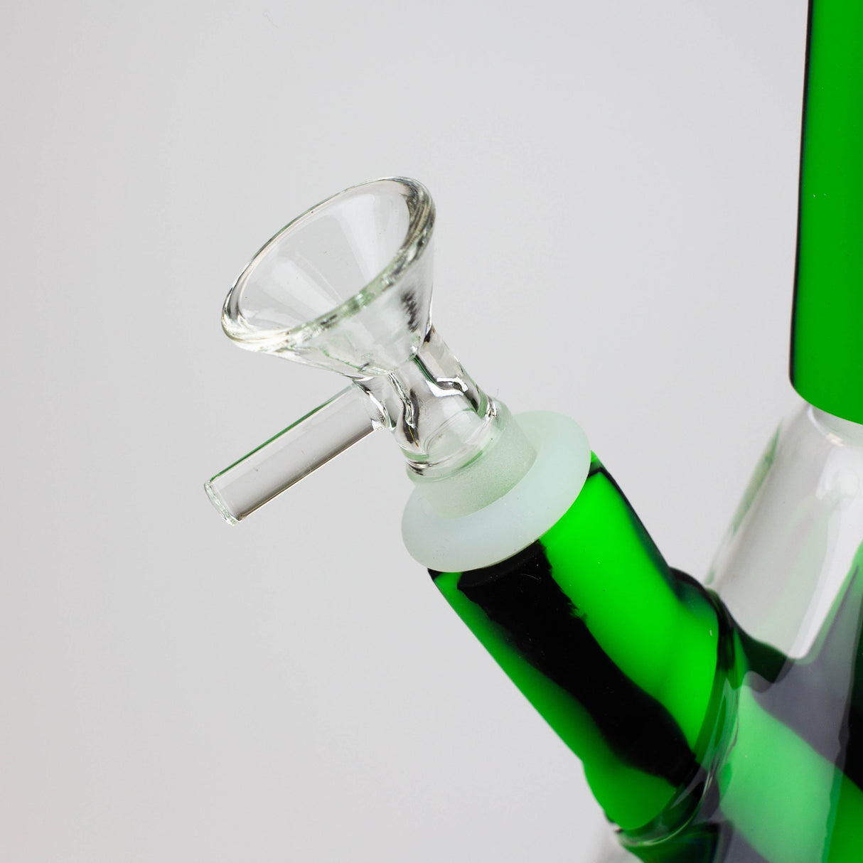 WENEED®-14" Silicone Beaker Water Pipe Resin · Silicone · Plastic Bong WENEED®