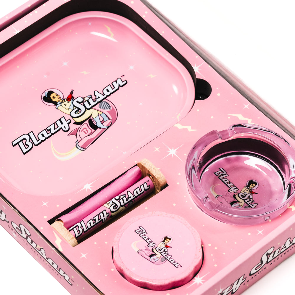 Blazy Susan | Blazy Smoker’s Kit – All-in-One Smoking Essentials Bundle Smoking Cat Distribution